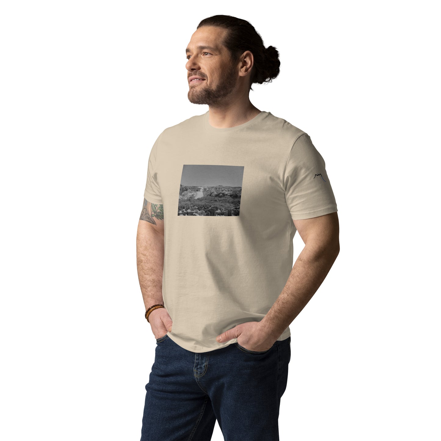 Vue de face du T-shirt 100% Coton Bio Bardenas B/W - coloris beige clair