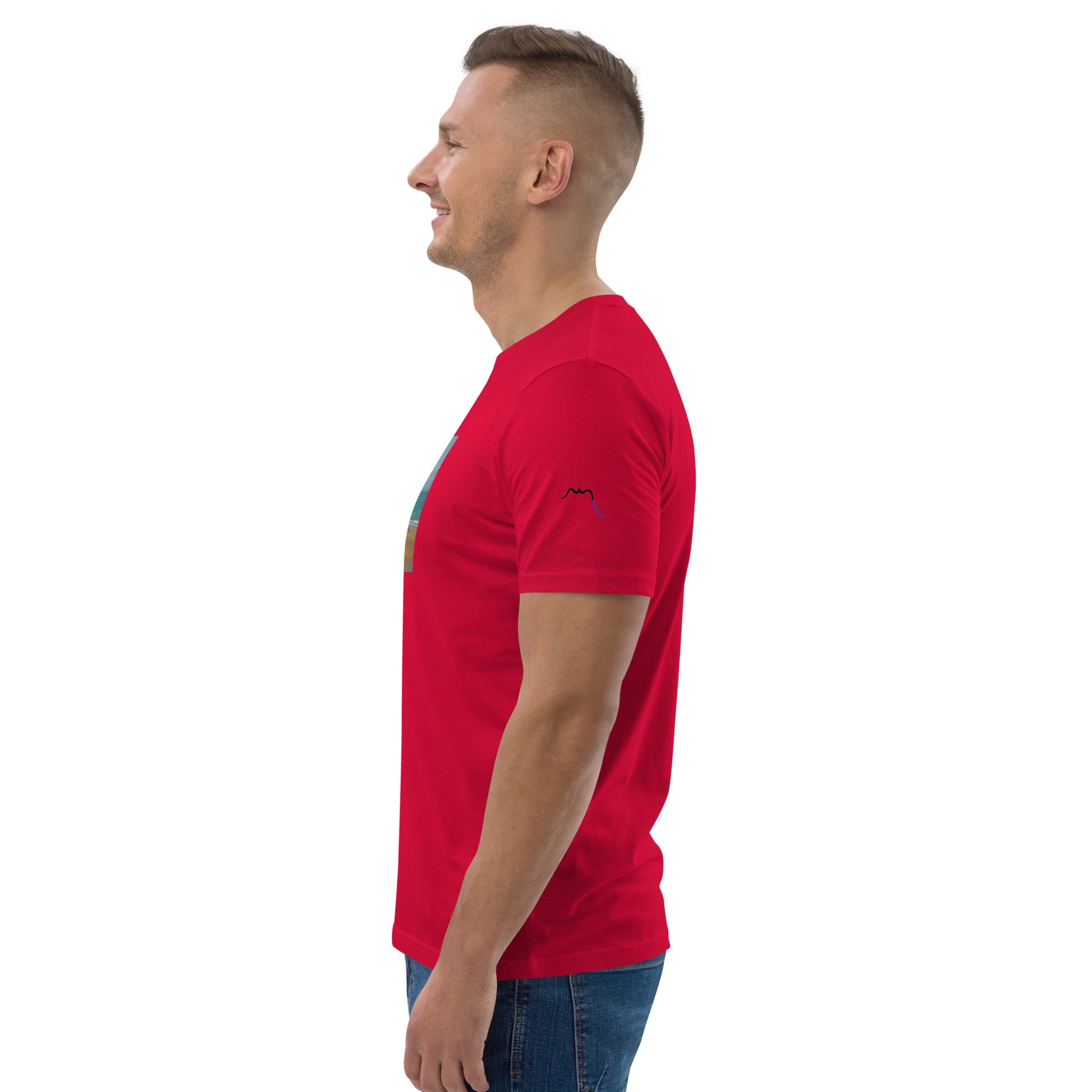 Vue de côté du T-shirt 100% Coton Bio Bidart Centre - coloris rouge