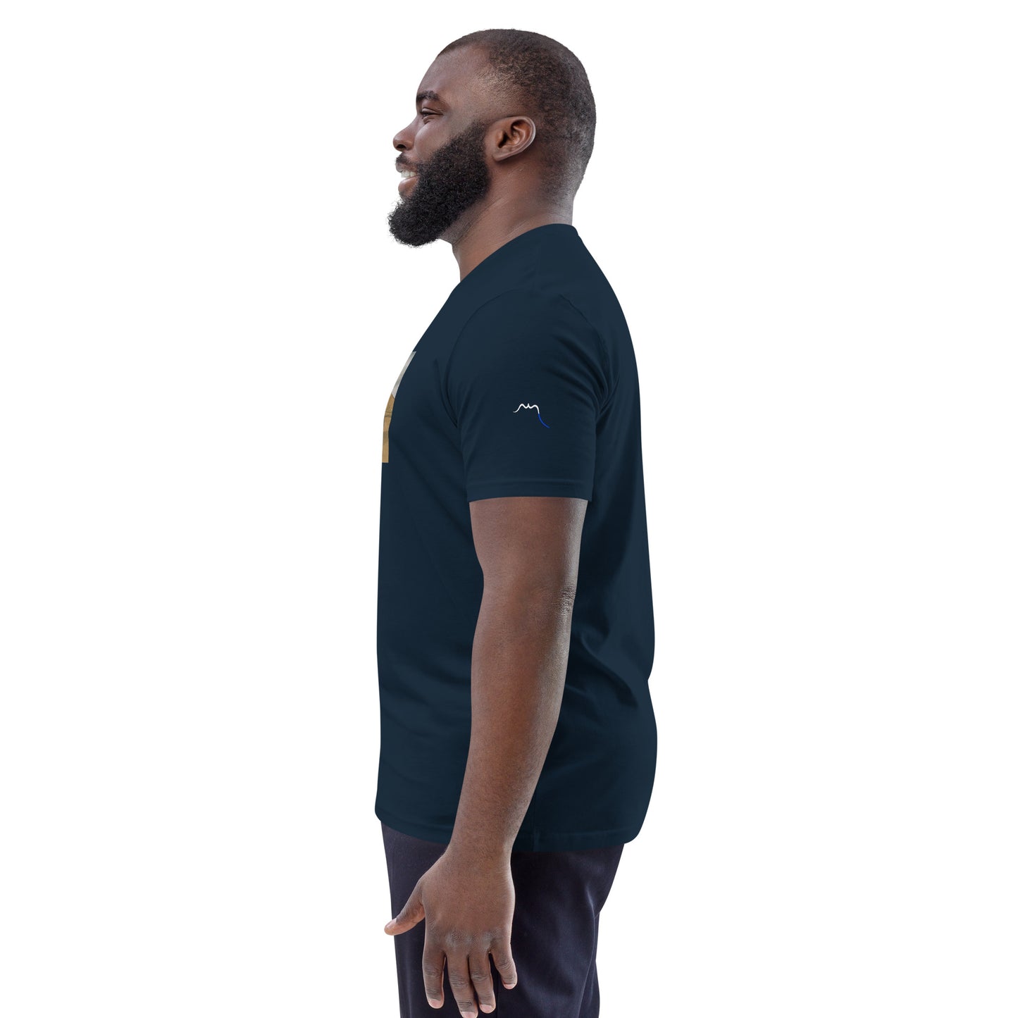Vue de côté du t-shirt 100% coton biologique Van Bardenas - coloris bleu marine
