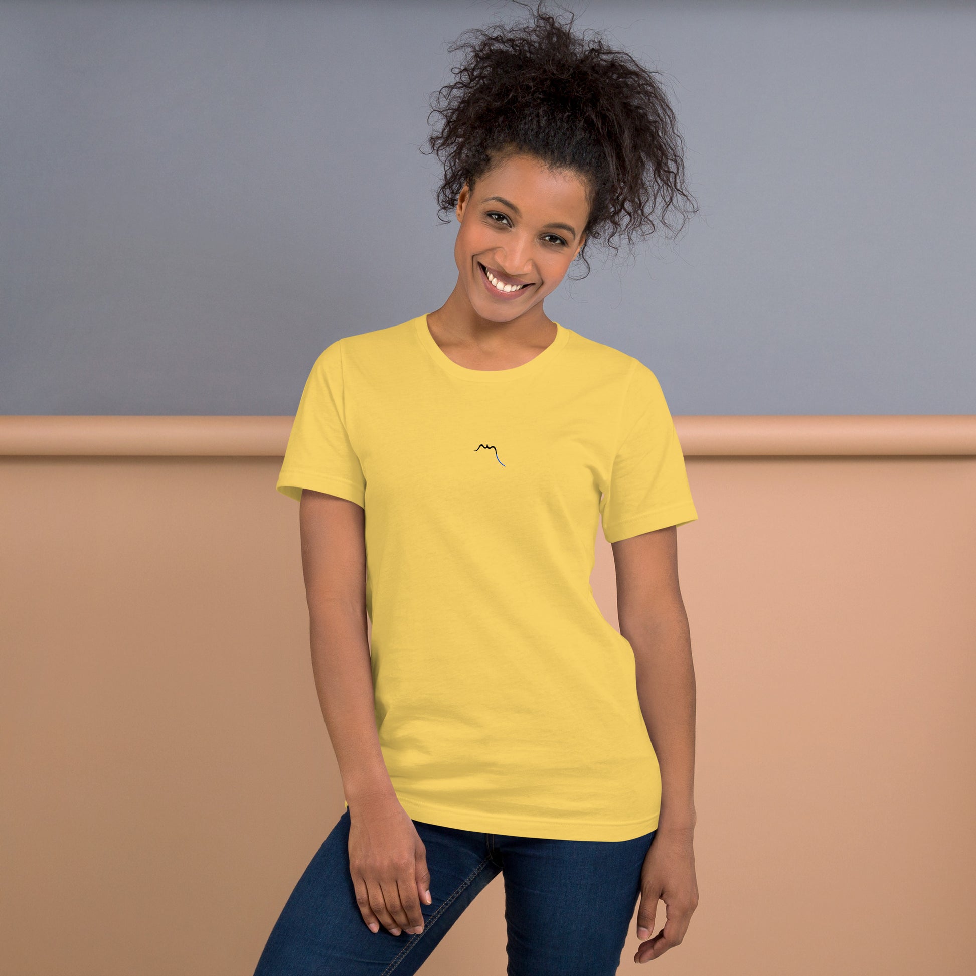 Vue de face du T-shirt Homme/Femme Basic - coloris jaune pâle