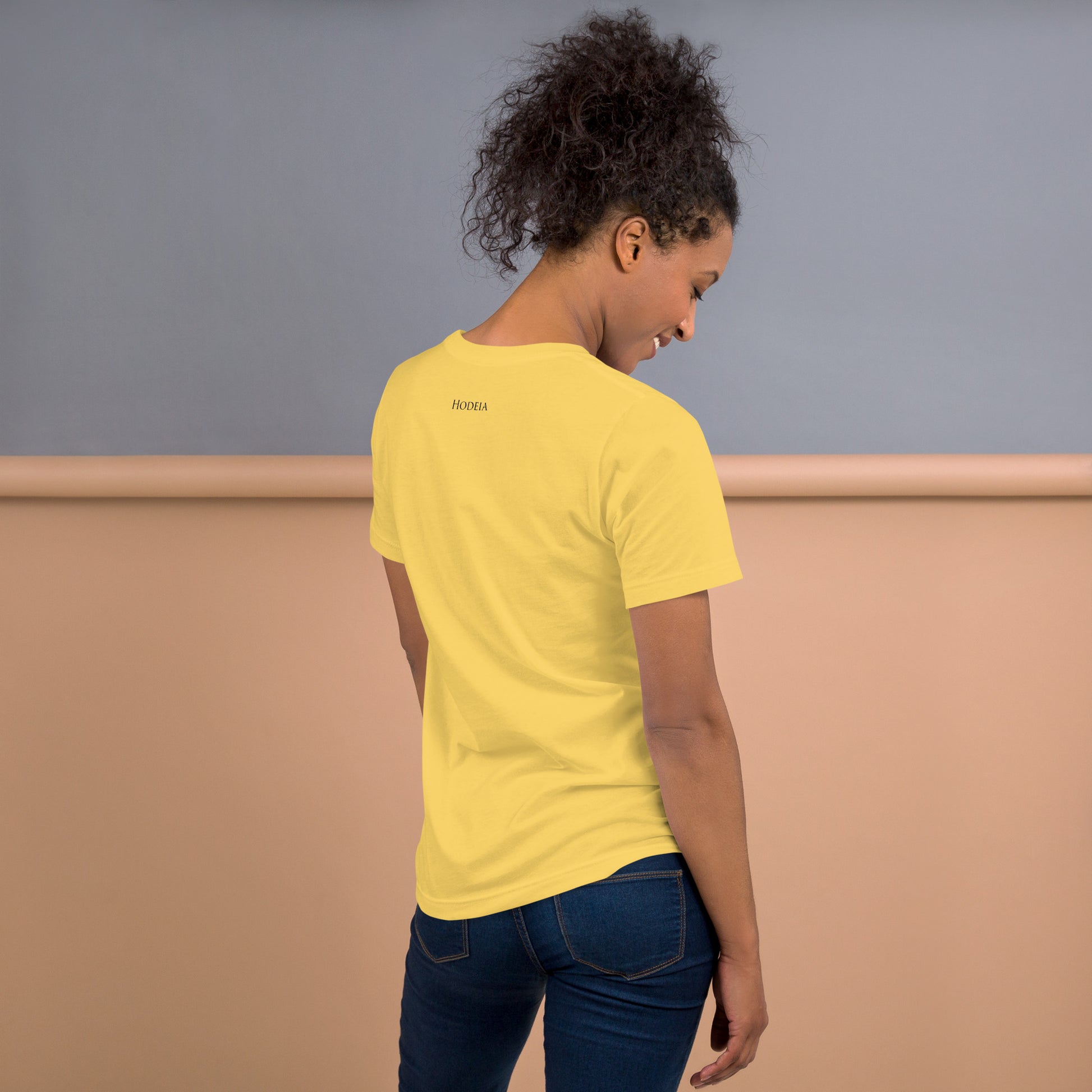 Vue de dos du T-shirt Homme/Femme Basic - coloris jaune pâle