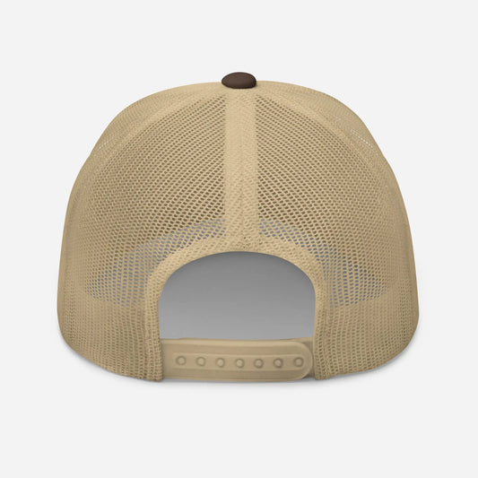 casquette de camionneur respirante légère et réglable dos coloris marron et beige logo noir