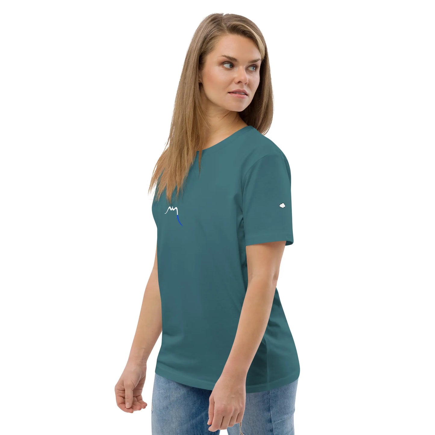 femme portant le t-shirt premium en coton bio hodeia coloris bleu vert
