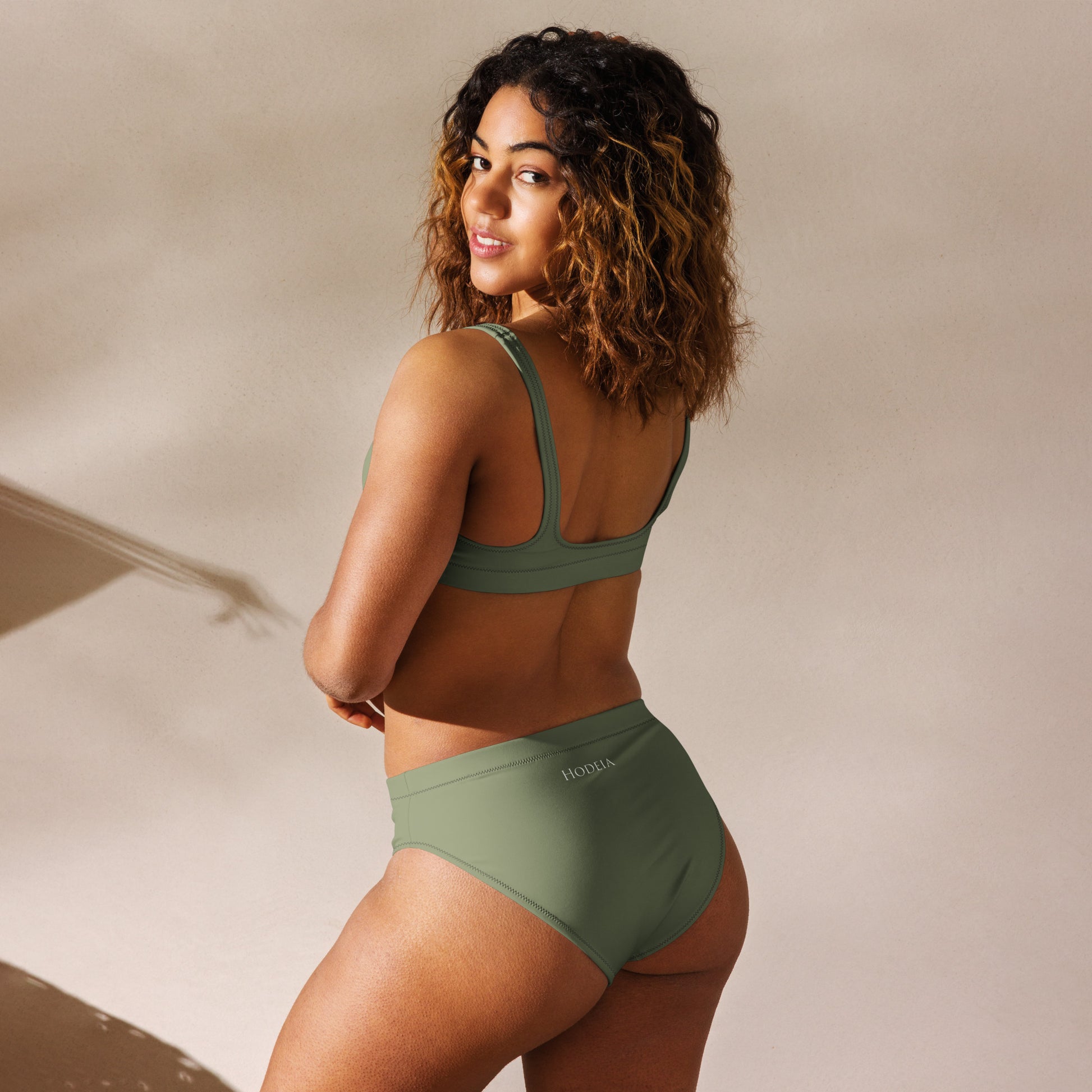 Vue de dos du Bikini Uhabia - coloris kaki