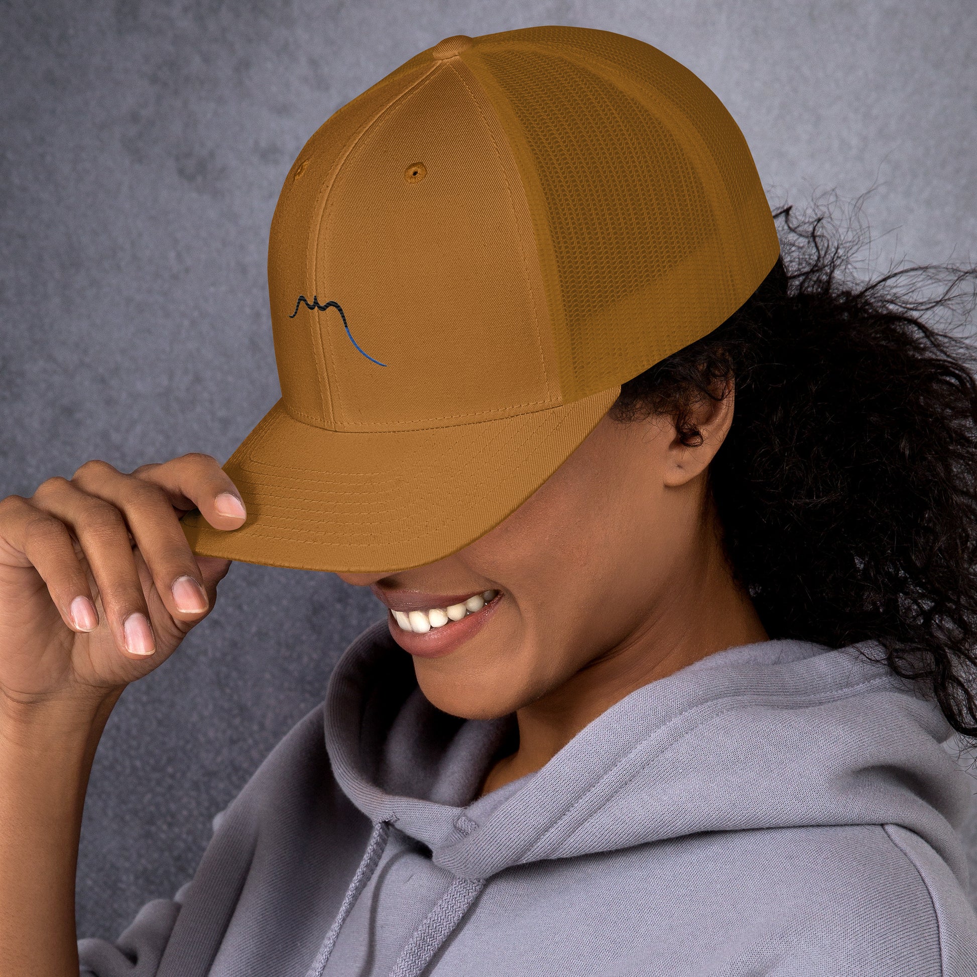 Vue de côté de la casquette de camionneur - coloris autumn