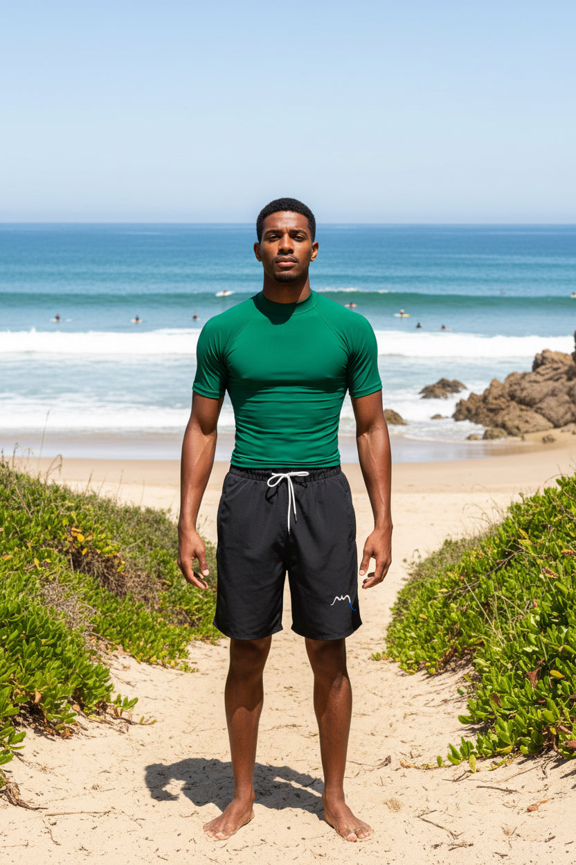 Vue de face du maillot de surf Indar - coloris noir