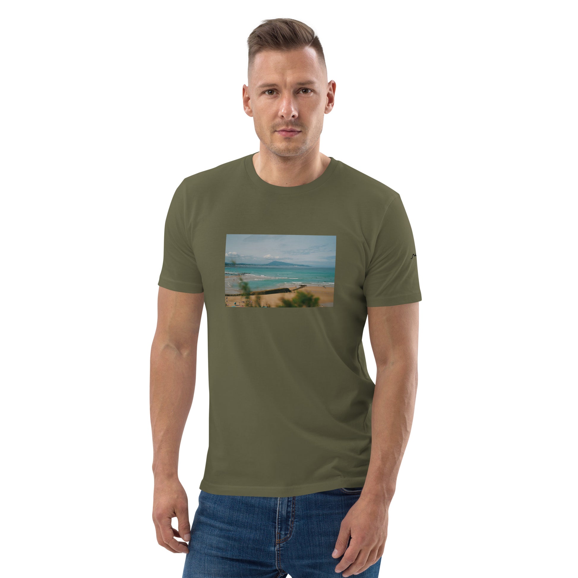 Vue de face du T-shirt 100% Coton Bio Bidart Centre - coloris kaki foncé