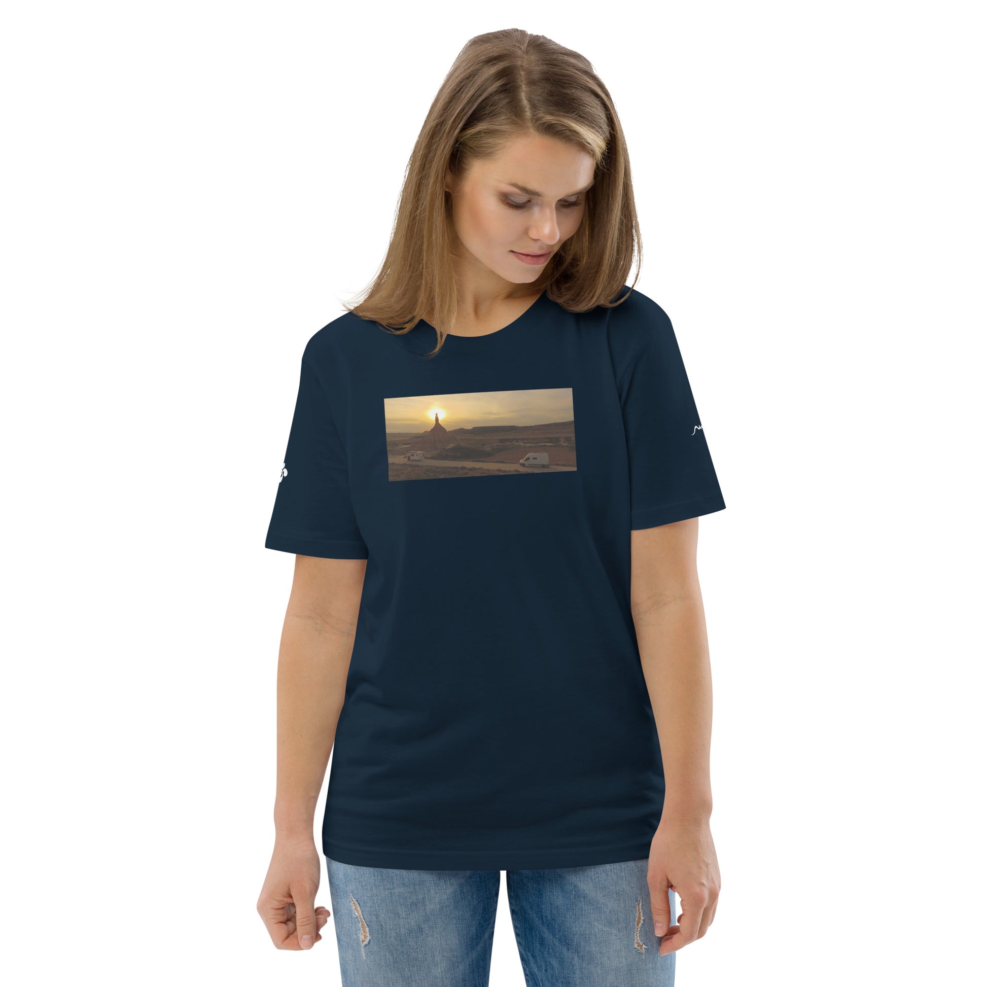 Vue de face du t-shirt 100% coton biologique CDT Sunset - coloris bleu marine