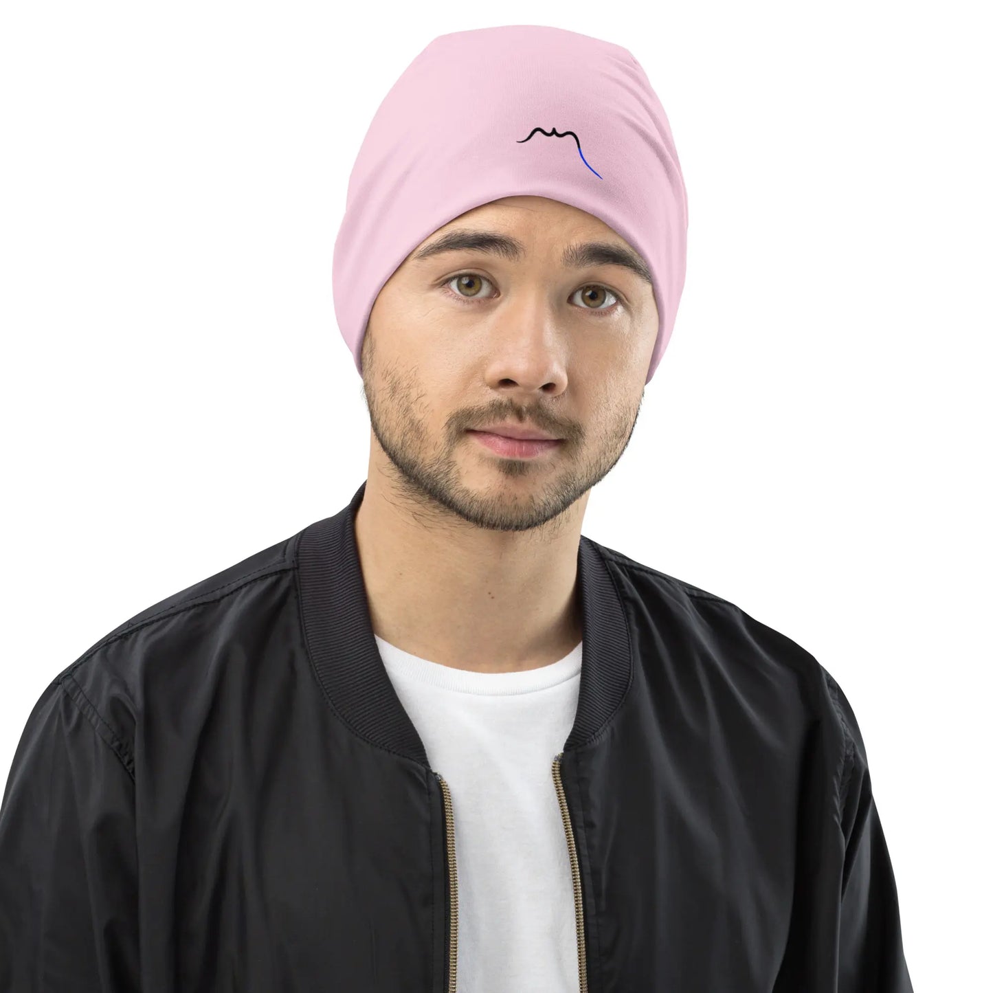 bonnet ttiki porté face coloris rose pâle