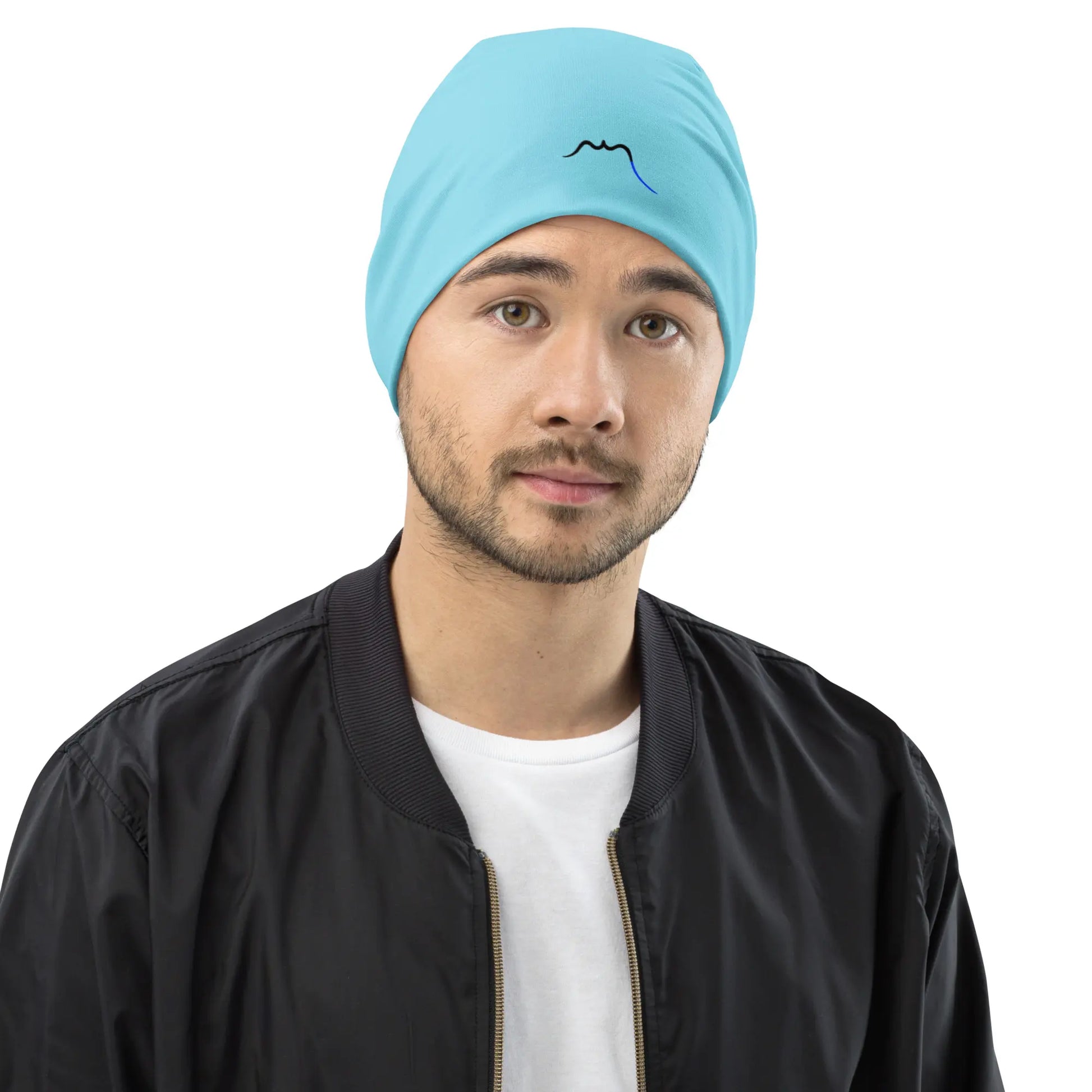 bonnet ttiki porté face coloris bleu ciel