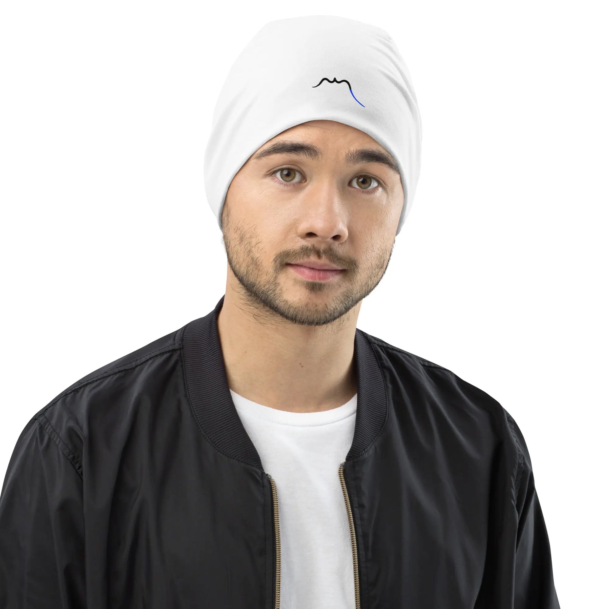 bonnet ttiki porté face coloris blanc