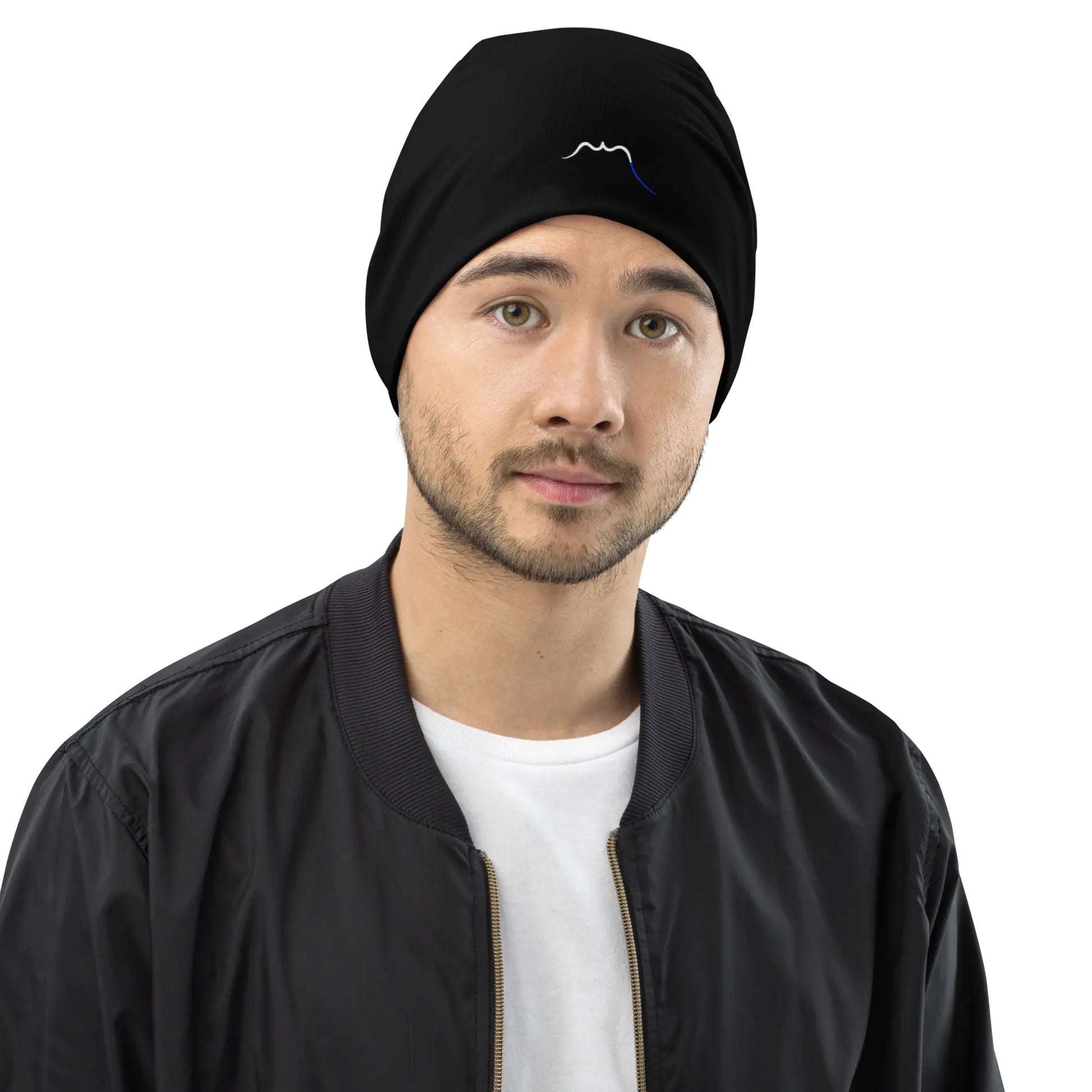 bonnet ttiki porté face coloris noir