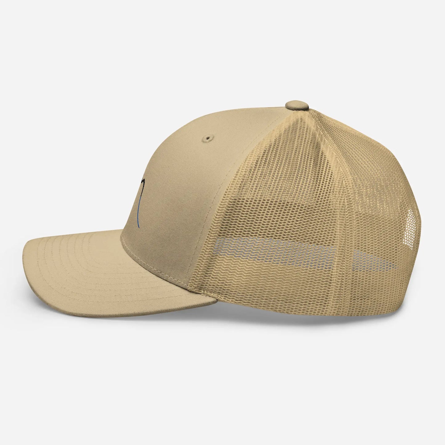 casquette de camionneur respirante légère et réglable côté coloris beige logo noir
