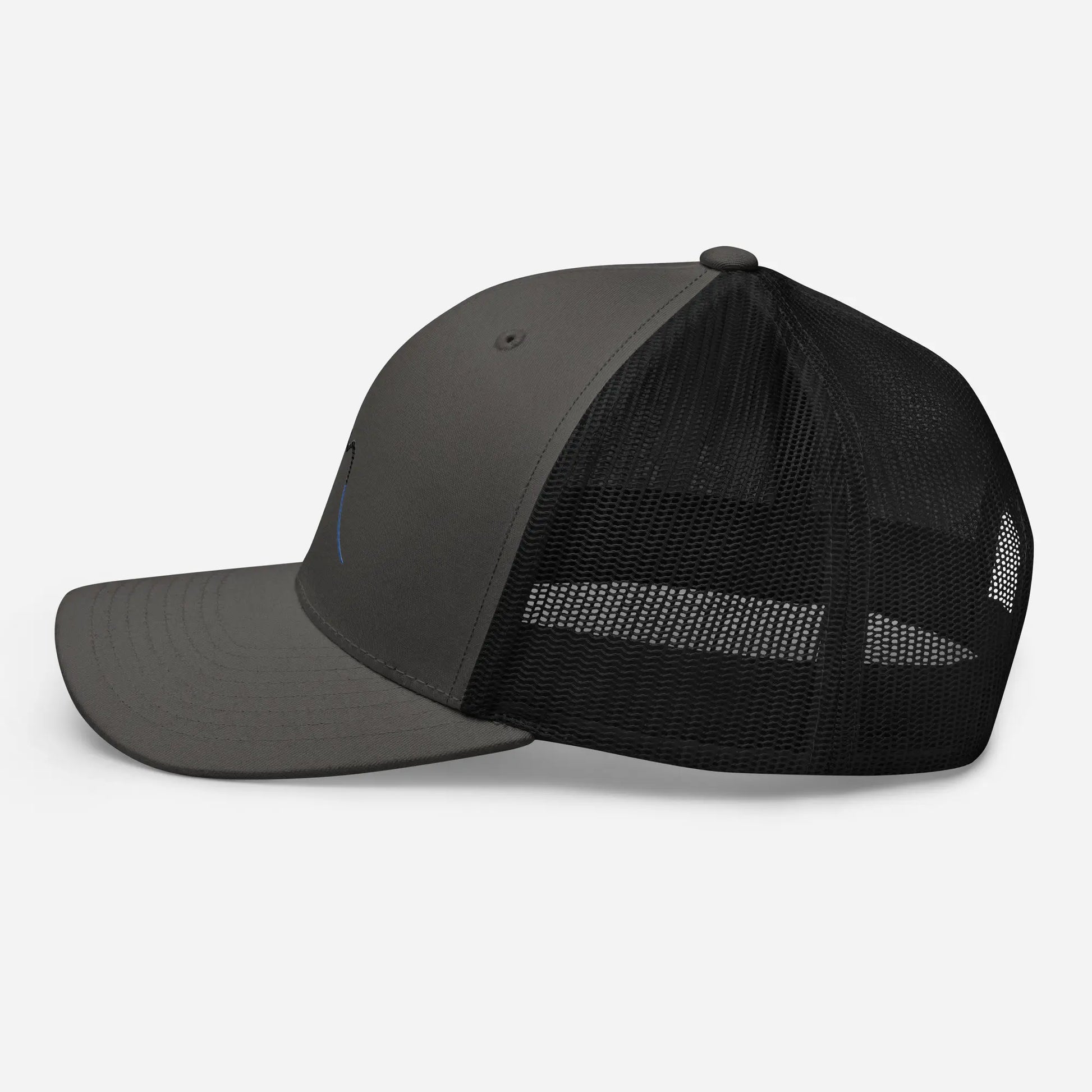casquette de camionneur respirante légère et réglable côté coloris gris foncé et noir logo noir