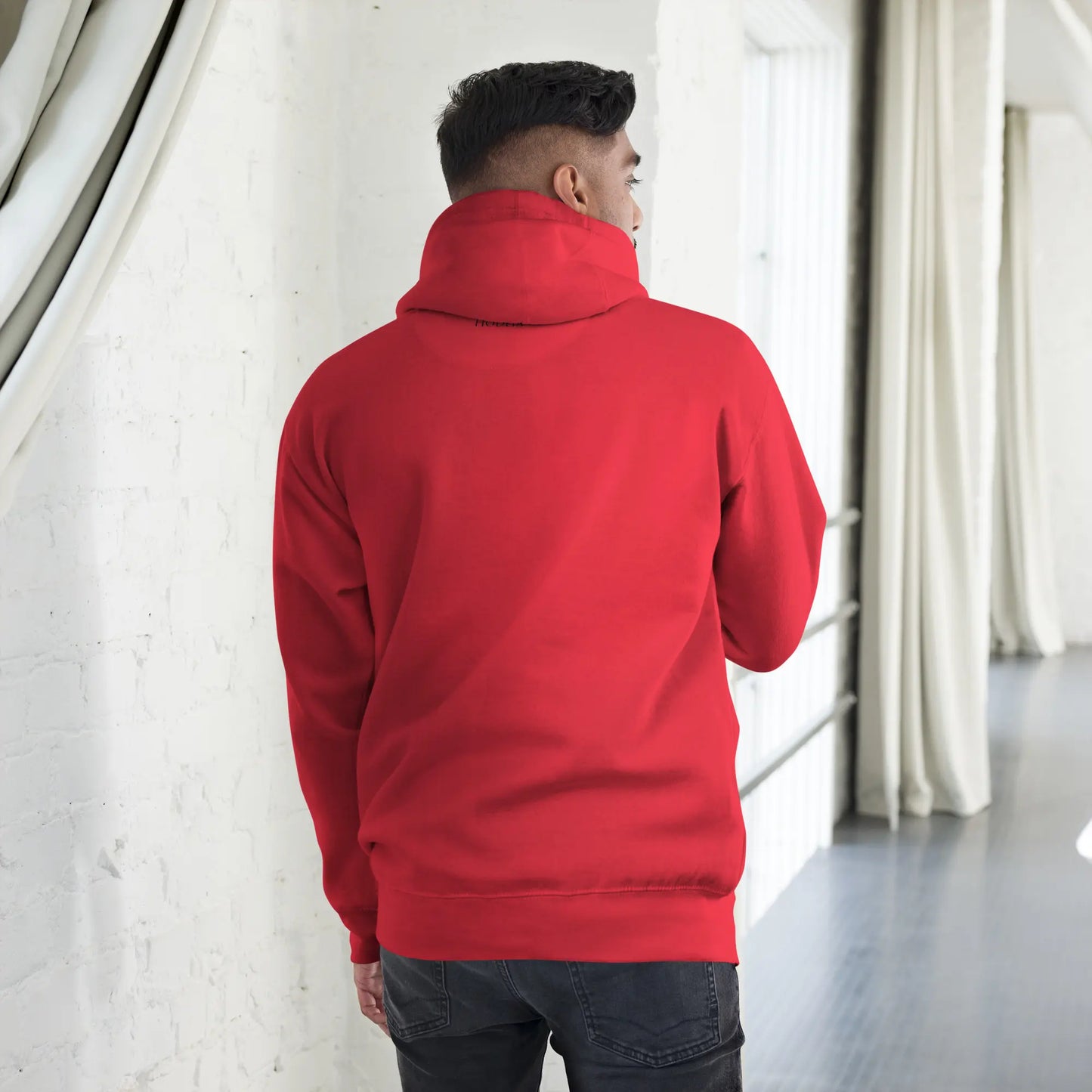 hoodie negua dos coloris rouge logo noir