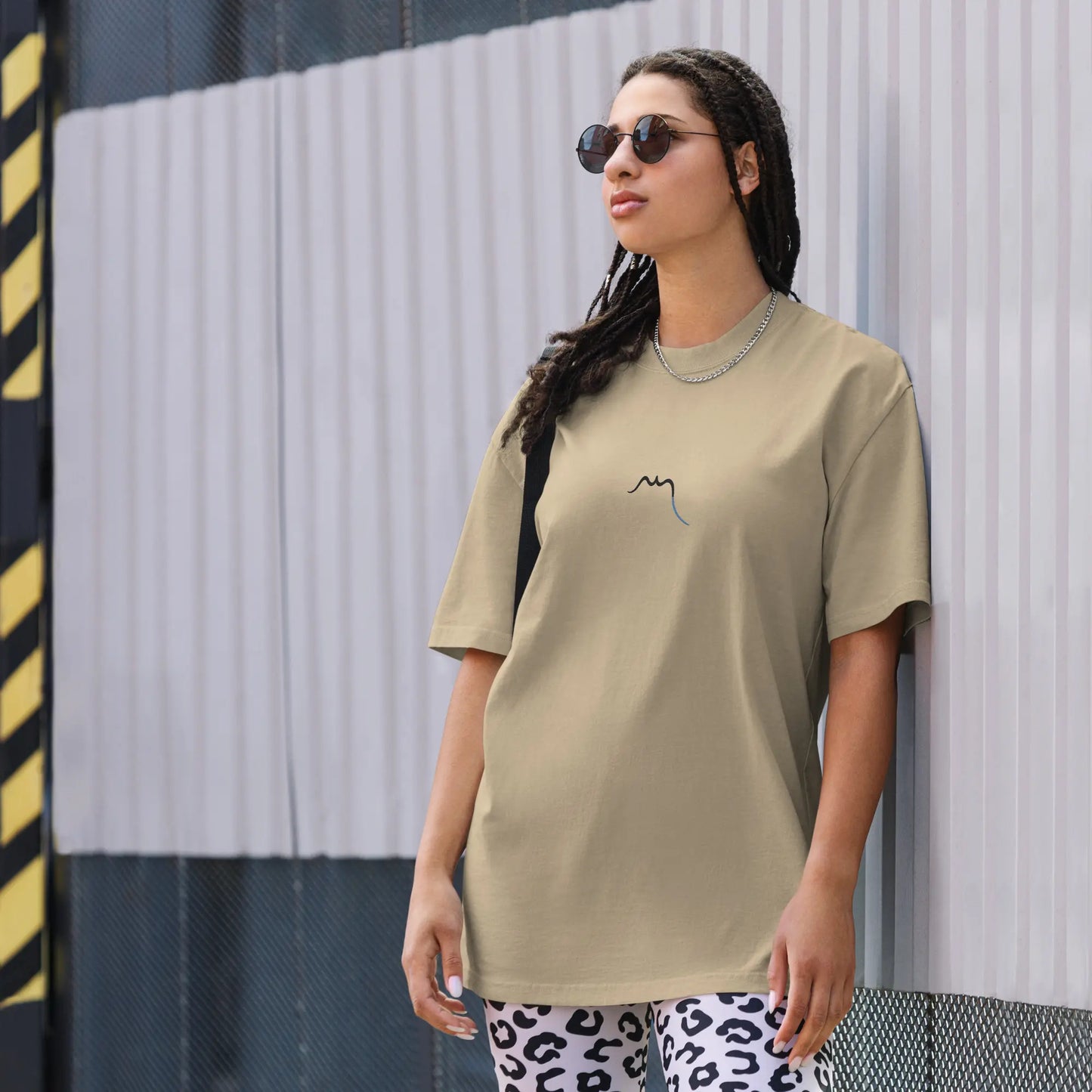 t-shirt coton femme homme oversize grande taille le cool porté face coloris brun clair