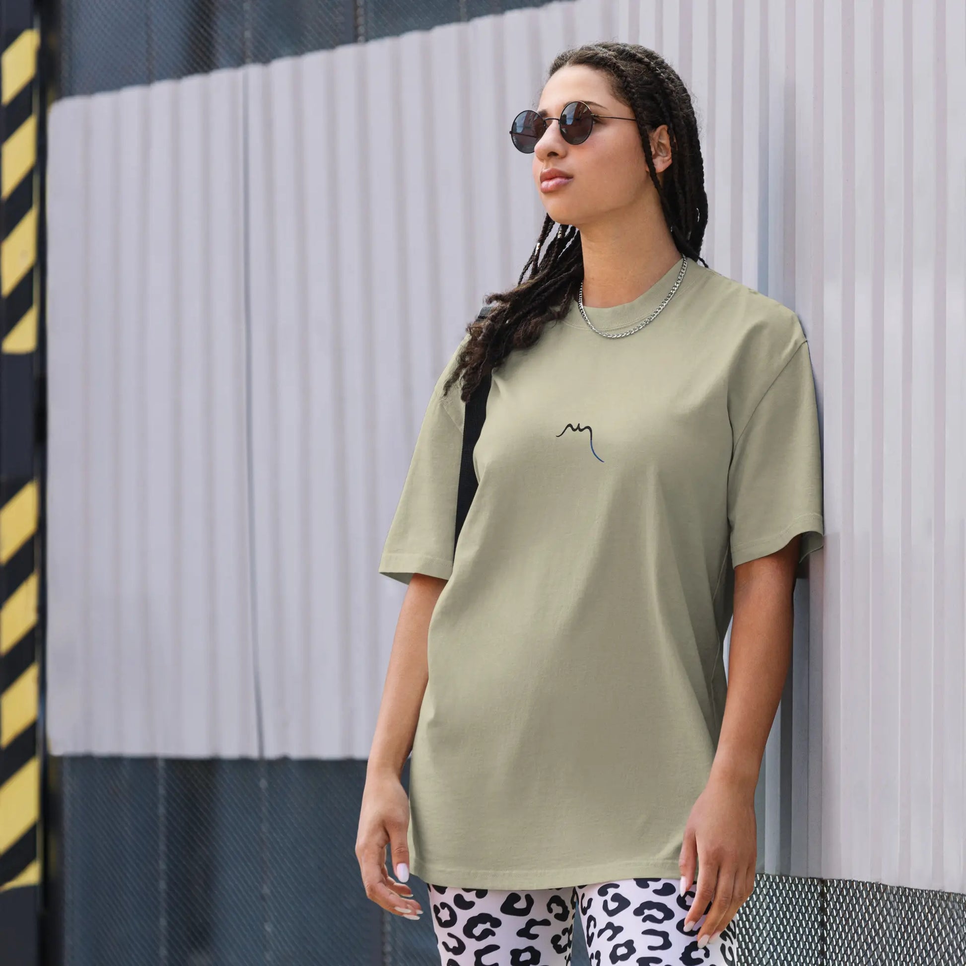 t-shirt coton femme homme oversize grande taille le cool porté face coloris kaki clair