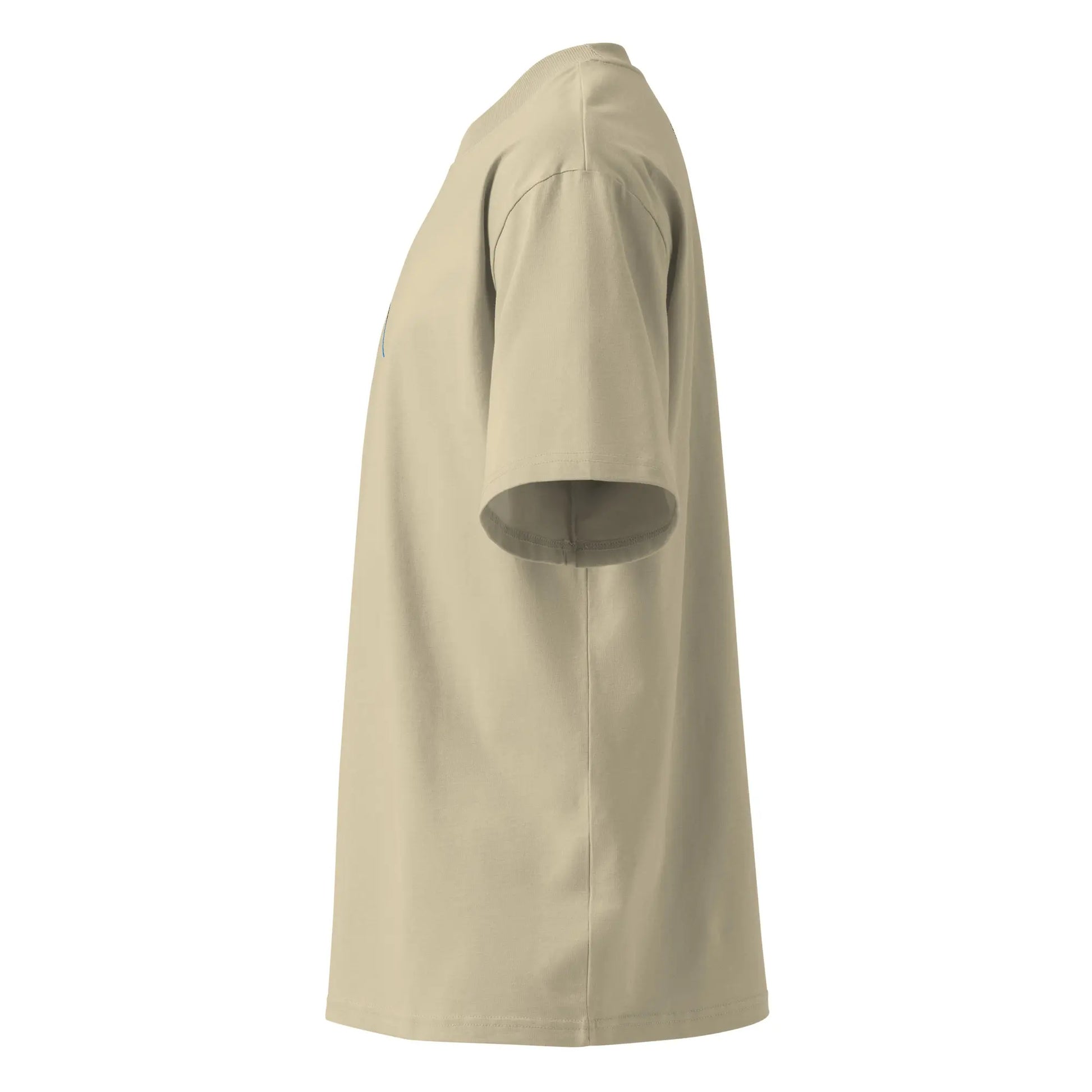 vue côté gauche du t-shirt grande taille en coton bio brodé le pottolo coloris beige clair