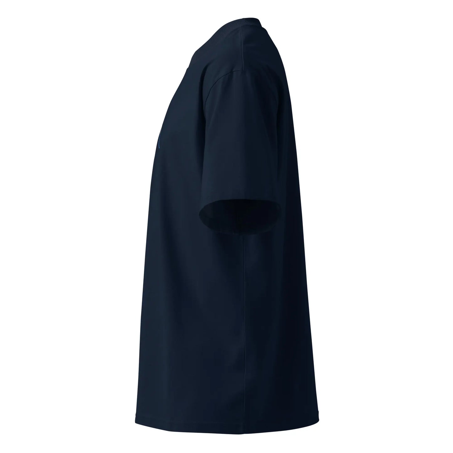 vue côté gauche du t-shirt grande taille en coton bio brodé le pottolo coloris bleu marine