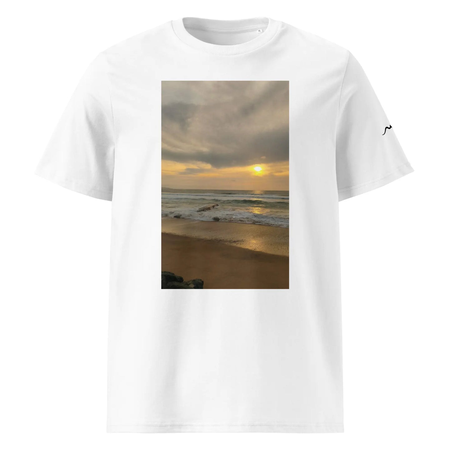 vue de face du t-shirt premium en coton bio bidart centre coloris blanc