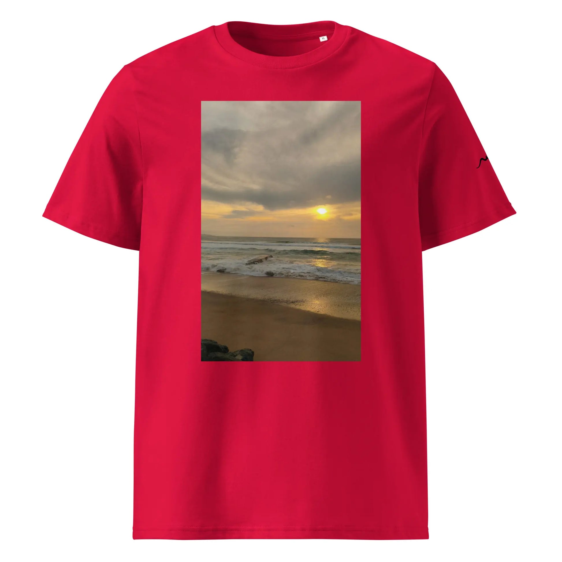 vue de face du t-shirt premium en coton bio bidart centre coloris rouge