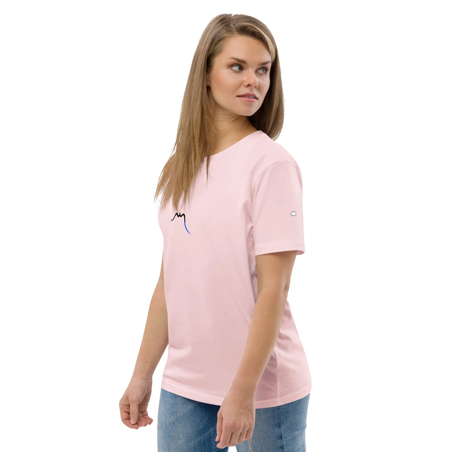 femme portant le t-shirt premium en coton bio hodeia coloris rose pâle